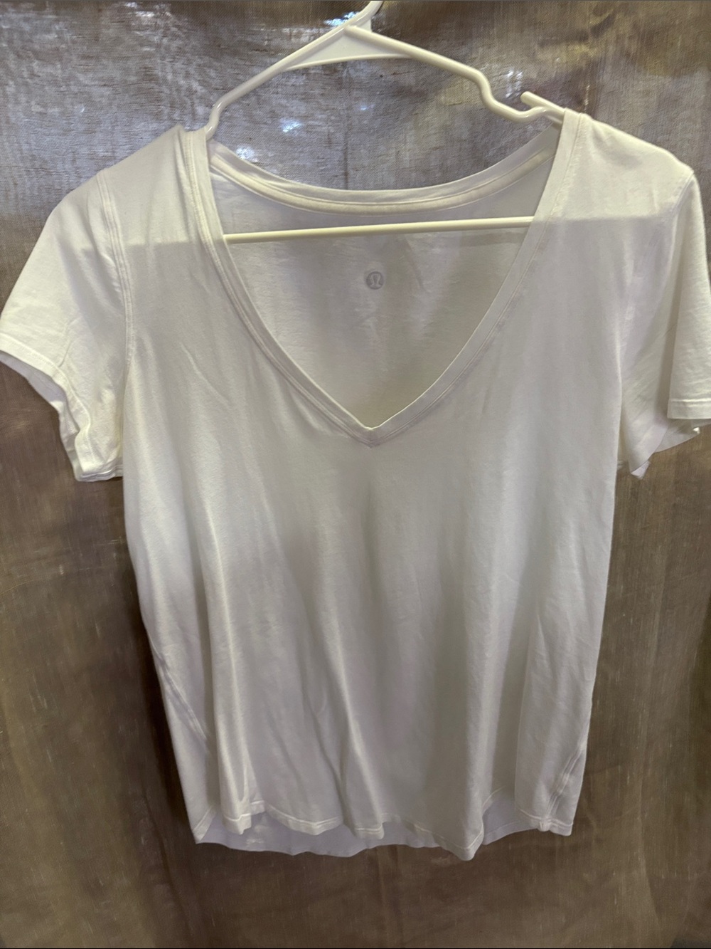 lululemon athletica White V-Neck Short Sleeve Tee